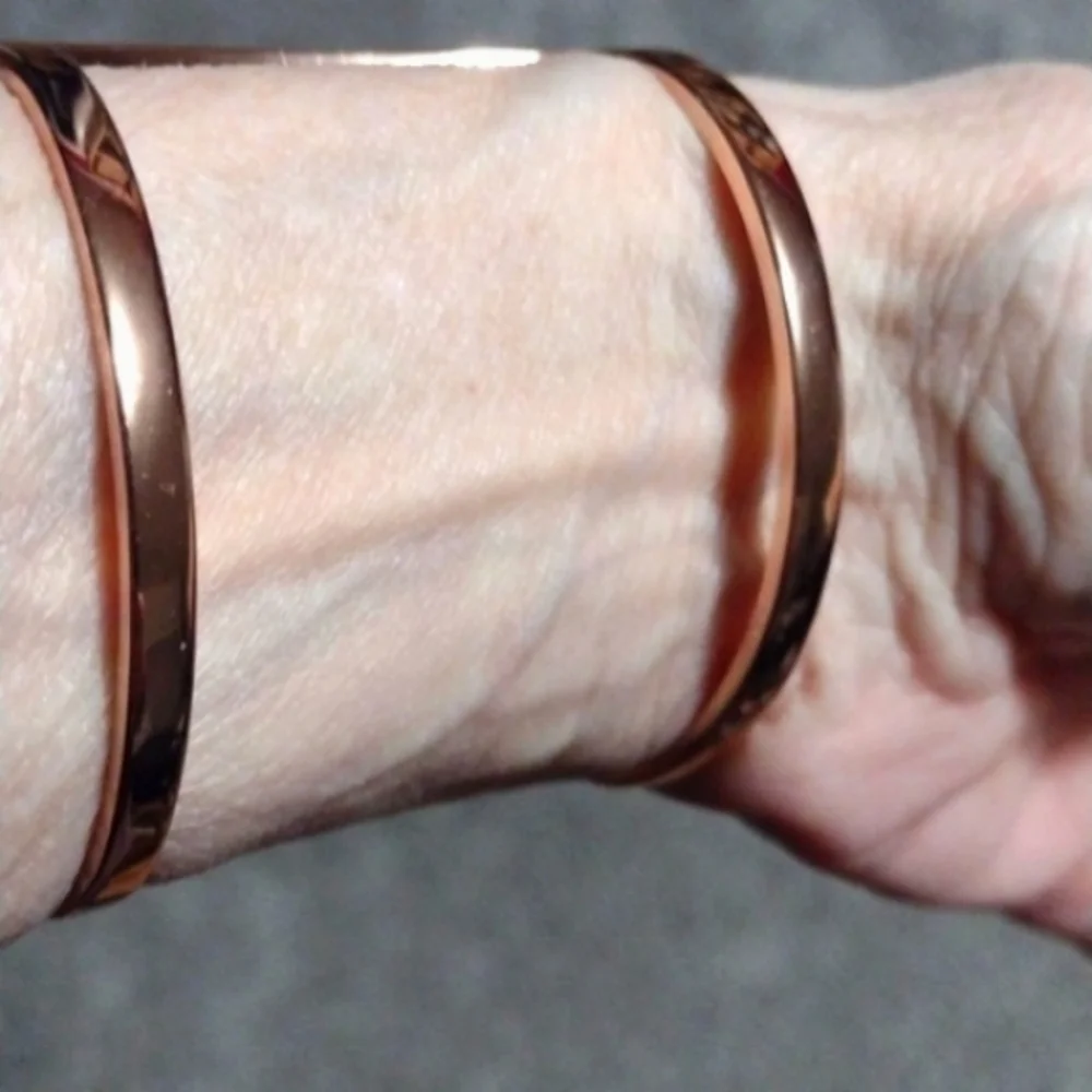 JULES SMITH OPEN WIDE ROSE-GOLD TONE CUFF FLEXIBLE BRACELET-NWOT